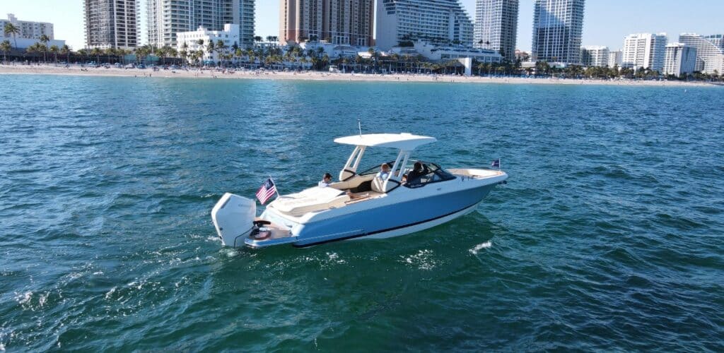 New Chris-Craft Sportster Bowrider Sterndrive Boats For Sale
