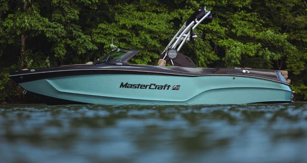 New MasterCraft XT Wake & Ski Boats For Sale