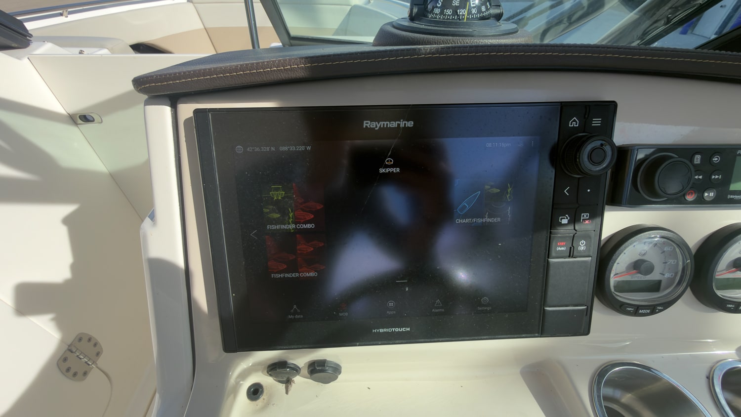 2022 Boston Whaler 240 Vantage, photo 19 of 28
