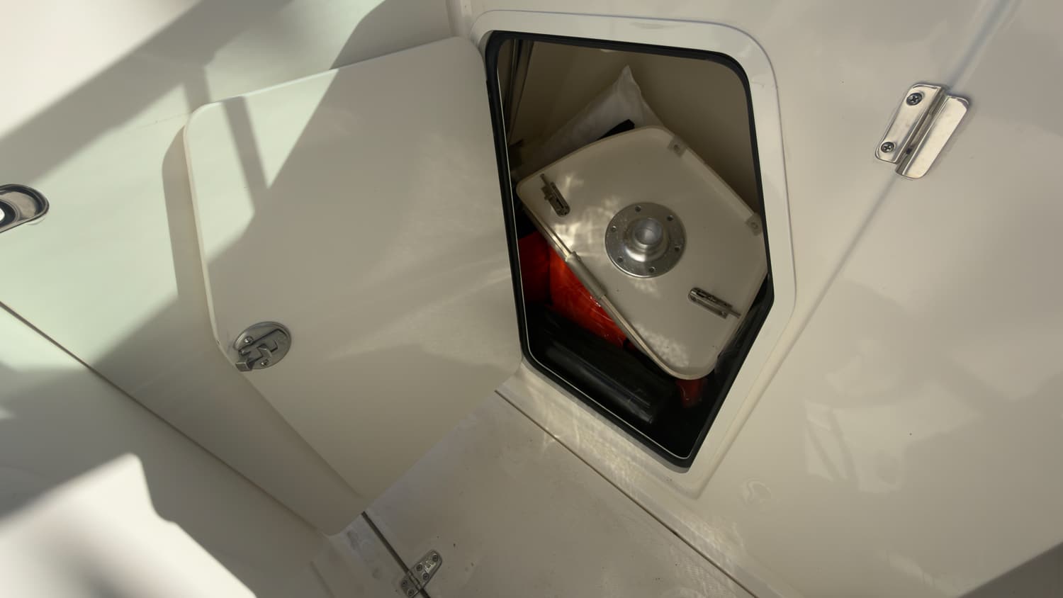 2022 Boston Whaler 240 Vantage, photo 28 of 28