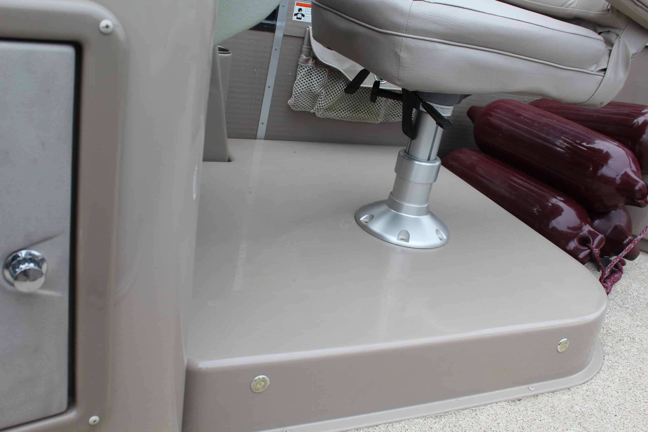 2008 Premier 275 PTX, photo 13 of 28