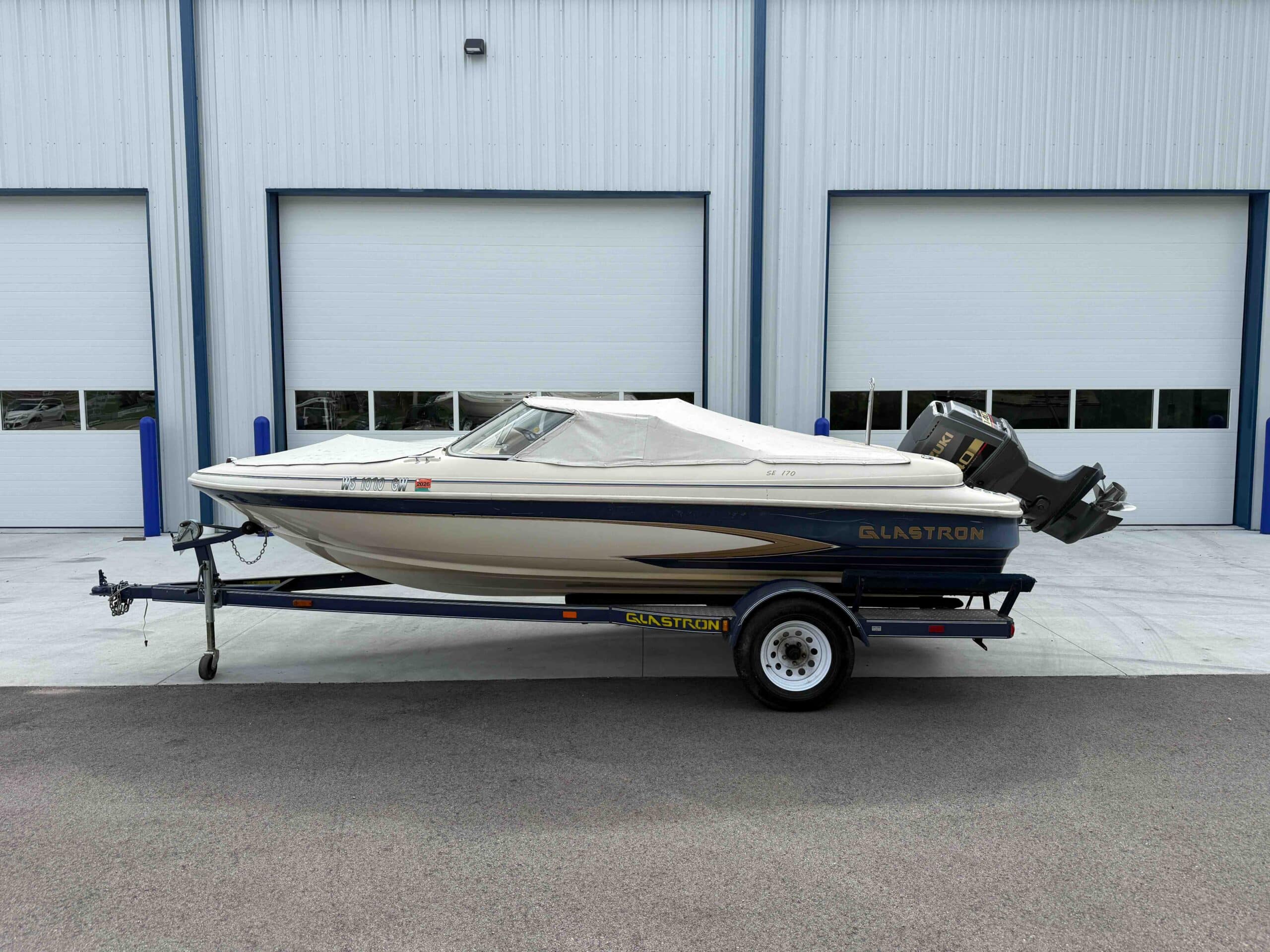 1997 Glastron SE170