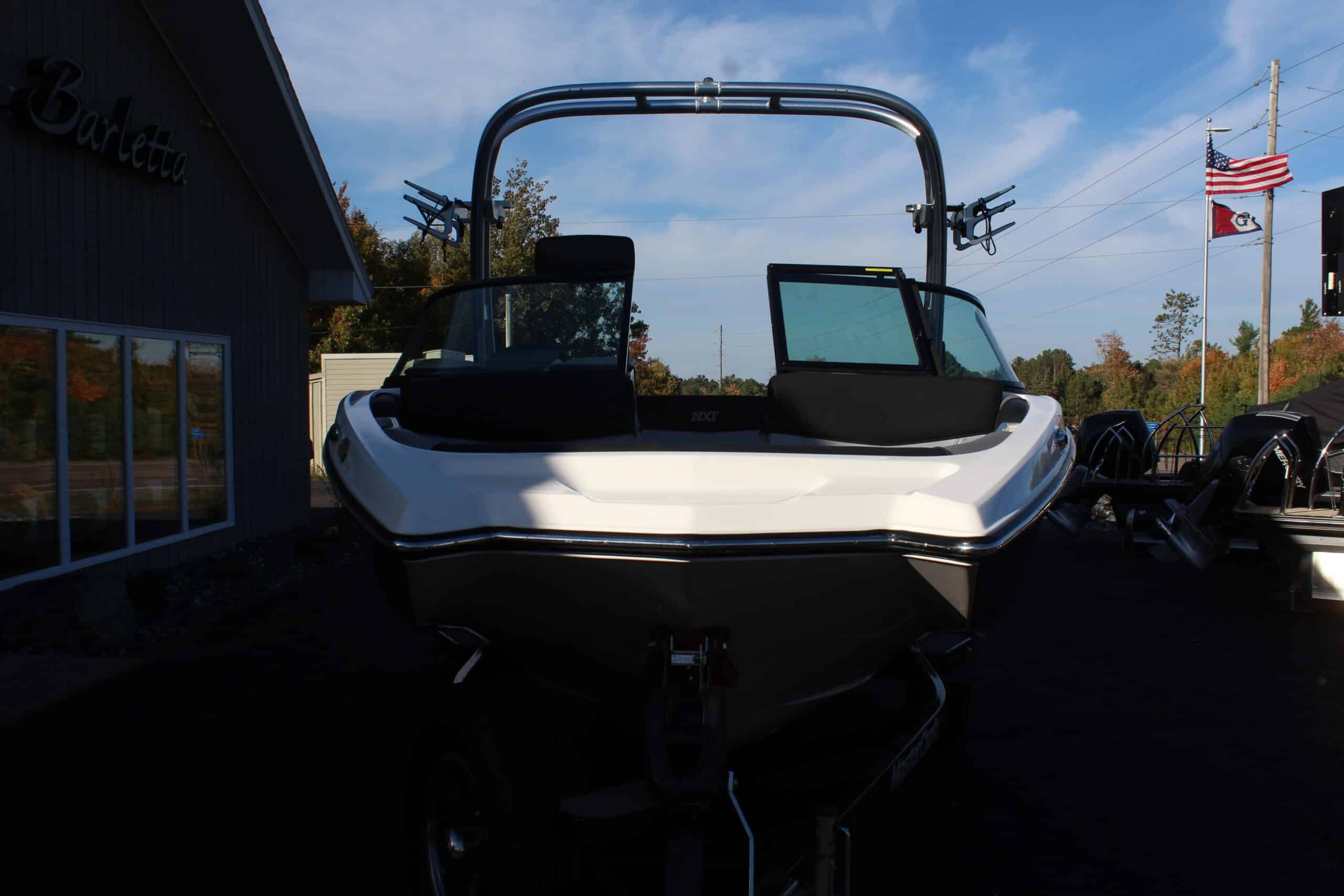 2016 MasterCraft NXT20, photo 4 of 17