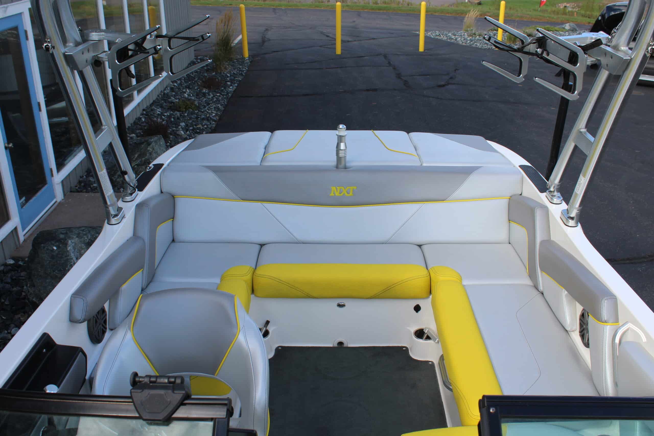 2017 MasterCraft NXT20, photo 13 of 16