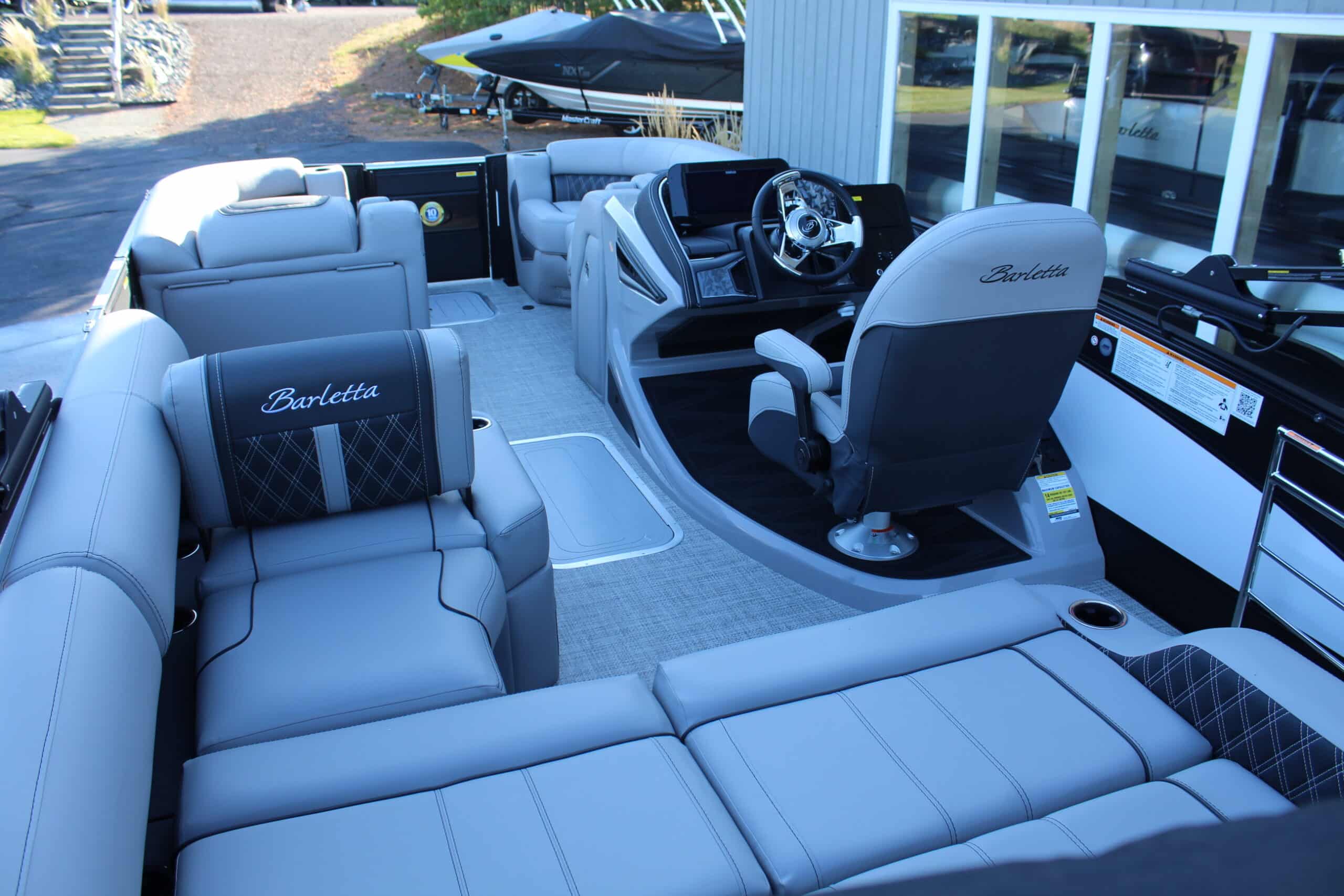 2027 Barletta Lusso23U, photo 8 of 25