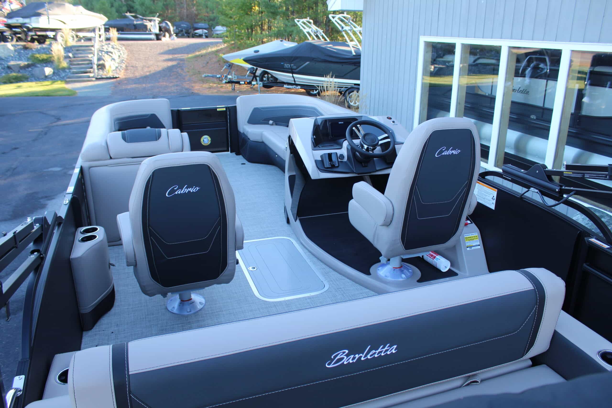 2027 Barletta Cabrio 24UC, photo 7 of 22