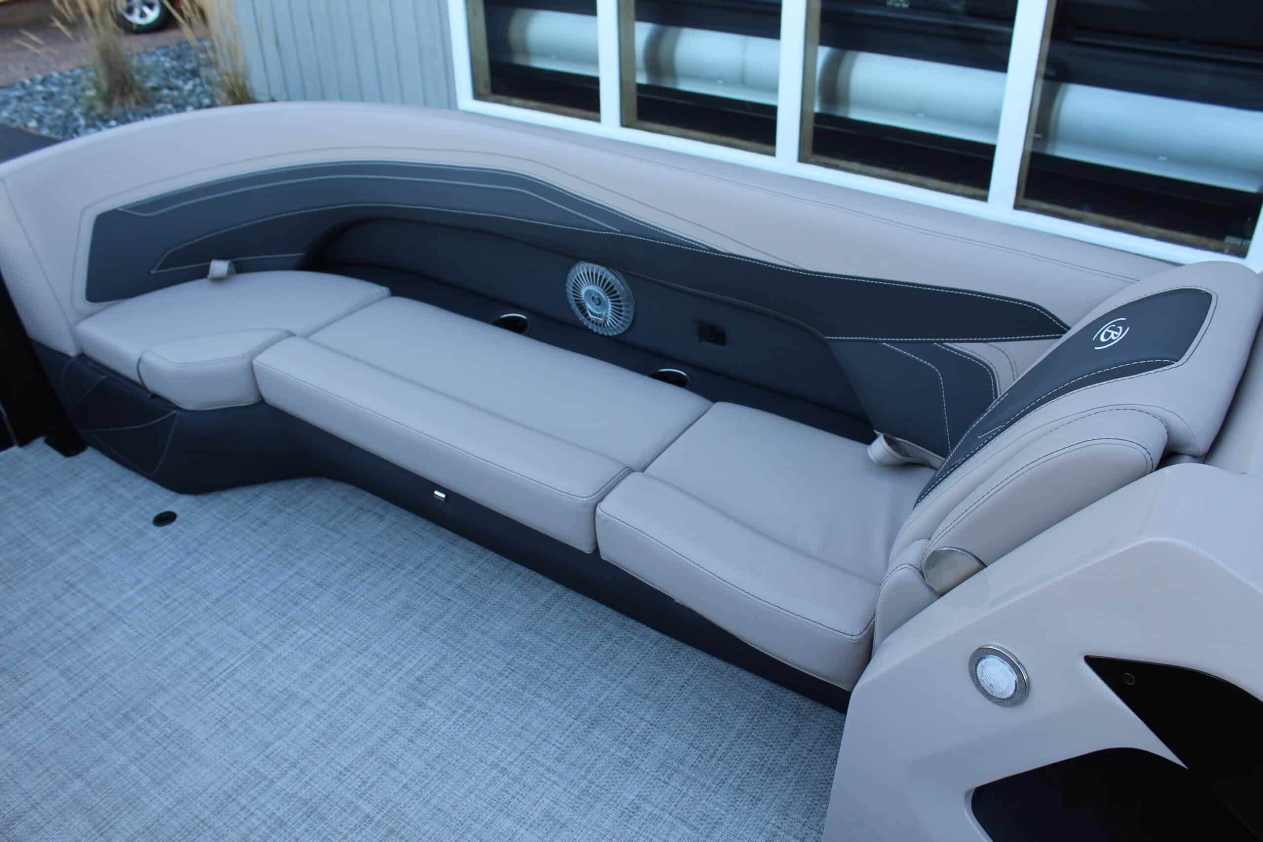 2027 Barletta Cabrio 24UC, photo 14 of 22