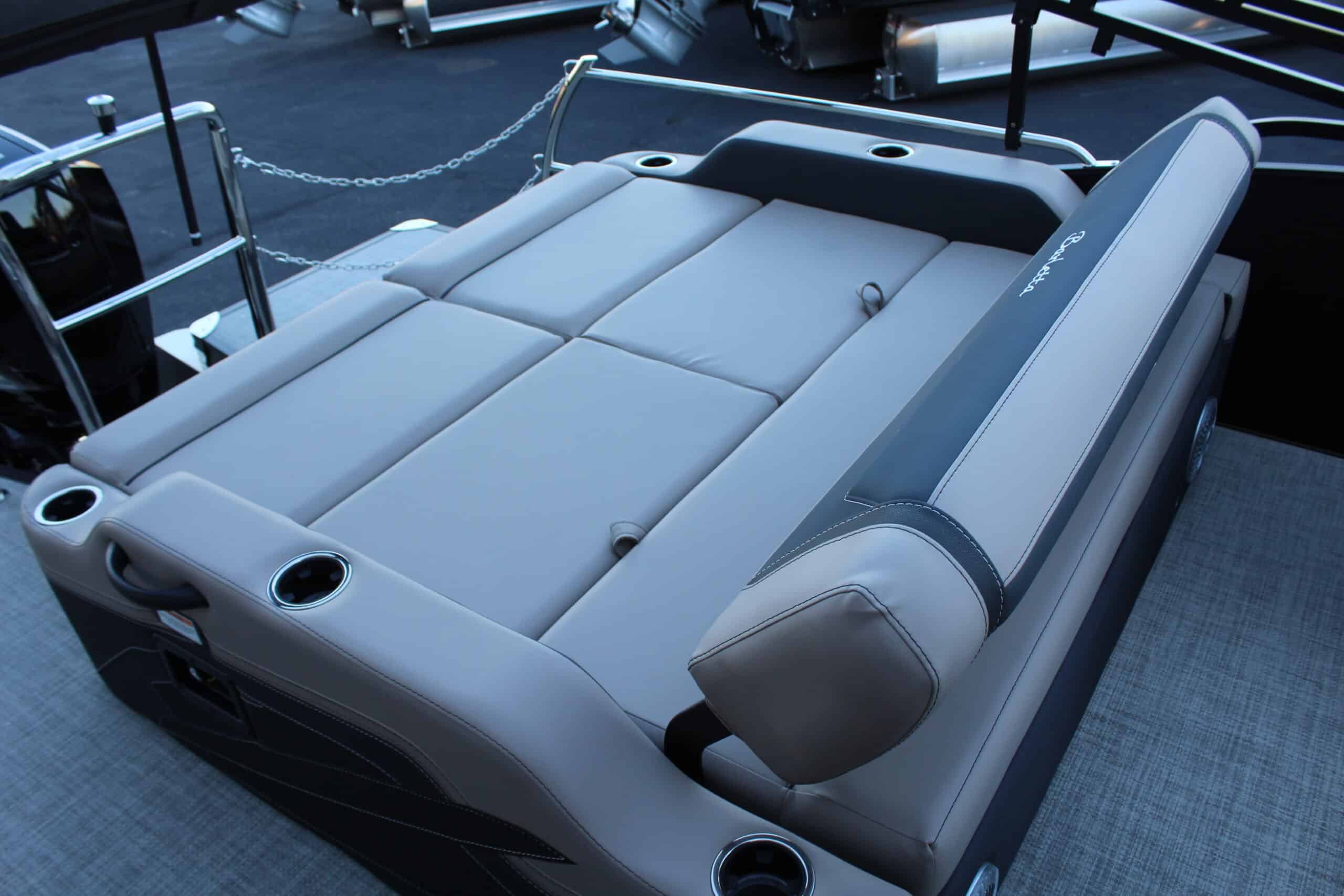 2027 Barletta Cabrio 24UC, photo 19 of 22